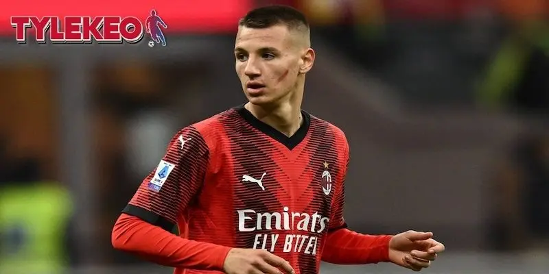 Khởi đầu sự nghiệp của Francesco Camarda tại AC Milan